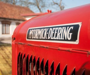 Najstarsze ciągniki w Polsce przyjechały do ciechanowieckiego Muzeum Najstarsze ciągniki w Polsce przyjechały do ciechanowieckiego Muzeum