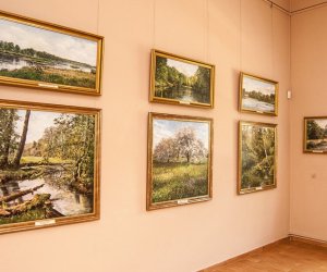 "Skansen...Ciechanowiec, Okolice" malarstwo Franciszka Ryszarda Mazurka "Skansen...Ciechanowiec, Okolice" malarstwo Franciszka Ryszarda Mazurka