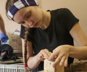 Nowe sprzęty wzbogaciły wyposażenie pracowni konserwatorskiej Nowe sprzęty wzbogaciły wyposażenie pracowni konserwatorskiej