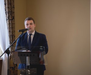 "LUMEN-ART czyli malowanie światłem" - fotorelacja z wernisażu "LUMEN-ART czyli malowanie światłem" - fotorelacja z wernisażu