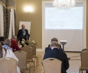 Konferencja naukowa "Realne i wyobrażone granice i rubieże Wielkiego Księstwa Litewskiego" - fotorelacja Konferencja naukowa "Realne i wyobrażone granice i rubieże Wielkiego Księstwa Litewskiego" - fotorelacja