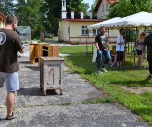 Nowe sprzęty wzbogaciły wyposażenie pracowni konserwatorskiej Nowe sprzęty wzbogaciły wyposażenie pracowni konserwatorskiej