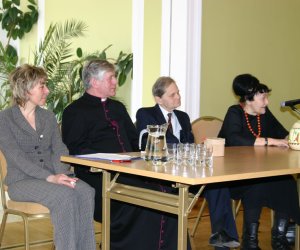 OKLEJANKI ŁOWICKIE I KURPIOWSKIE OKLEJANKI ŁOWICKIE I KURPIOWSKIE