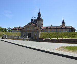Delegacja pracowników Muzeum Rolnictwa w Ciechanowcu z wizytą na Białorusi na zaproszenie Białoruskiego Państwowego Muzeum Architektury i Życia Codziennego w Mińsku Delegacja pracowników Muzeum Rolnictwa w Ciechanowcu z wizytą na Białorusi na zaproszenie Białoruskiego Państwowego Muzeum Architektury i Życia Codziennego w Mińsku