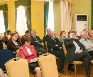 Międzynarodowa konferencja w Ciechanowcu