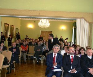 Konkurs na Najlepiej Zachowany Zabytek Wiejskiego Budownictwa Drewnianego w Województwie Podlaskim w 2009 roku Konkurs na Najlepiej Zachowany Zabytek Wiejskiego Budownictwa Drewnianego w Województwie Podlaskim w 2009 roku