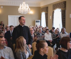 "LUMEN-ART czyli malowanie światłem" - fotorelacja z wernisażu "LUMEN-ART czyli malowanie światłem" - fotorelacja z wernisażu