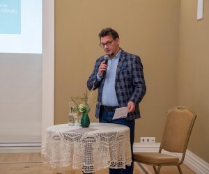 Relacja z konferencji ,,Granice i ludzie. Społeczne następstwa powojennych podziałów państwowych w Europie Centralnej i Wschodniej 1918-1939” Relacja z konferencji ,,Granice i ludzie. Społeczne następstwa powojennych podziałów państwowych w Europie Centralnej i Wschodniej 1918-1939”