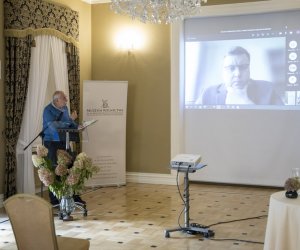 Konferencja naukowa "Realne i wyobrażone granice i rubieże Wielkiego Księstwa Litewskiego" - fotorelacja Konferencja naukowa "Realne i wyobrażone granice i rubieże Wielkiego Księstwa Litewskiego" - fotorelacja