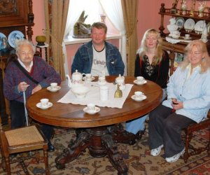 Niecodzienny Gość, Jan hr. Starzeński Niecodzienny Gość, Jan hr. Starzeński