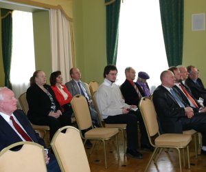 OKLEJANKI ŁOWICKIE I KURPIOWSKIE OKLEJANKI ŁOWICKIE I KURPIOWSKIE