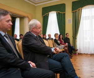 "PODLASIE NA DAWNYCH MAPACH RZECZYPOSPOLITEJ OBOJGA NARODÓW Z KOLEKCJI DOKTORA TOMASZA NIEWODNICZAŃSKIEGO W ZBIORACH ZAMKU KRÓLEWSKIEGO W WARSZAWIE - MUZEUM" "PODLASIE NA DAWNYCH MAPACH RZECZYPOSPOLITEJ OBOJGA NARODÓW Z KOLEKCJI DOKTORA TOMASZA NIEWODNICZAŃSKIEGO W ZBIORACH ZAMKU KRÓLEWSKIEGO W WARSZAWIE - MUZEUM"