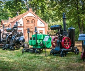 Odrestaurowane silniki stacjonarne w Muzeum Rolnictwa w Ciechanowcu Odrestaurowane silniki stacjonarne w Muzeum Rolnictwa w Ciechanowcu