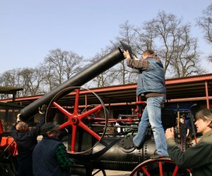 Niecodzienny zabytek w Muzeum Rolnictwa im. ks. Krzysztofa Kluka w Ciechanowcu