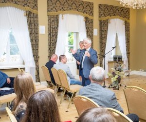 Sesja popularnonaukowa "Ciechanowiec i okolice we wrześniu 1939 roku" - fotorelacja Sesja popularnonaukowa "Ciechanowiec i okolice we wrześniu 1939 roku" - fotorelacja