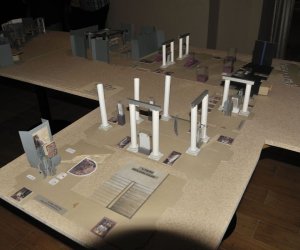 „WYSTAWY, WYSTAWY... NAJCIEKAWSZE EKSPOZYCJE Z OSTATNICH LAT W ZAMKU KRÓLEWSKIM W WARSZAWIE” „WYSTAWY, WYSTAWY... NAJCIEKAWSZE EKSPOZYCJE Z OSTATNICH LAT W ZAMKU KRÓLEWSKIM W WARSZAWIE”