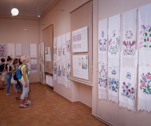 "Droga życia" - wędrówka śladami ręczników ludowych "Droga życia" - wędrówka śladami ręczników ludowych