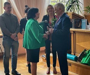 Obchody 50-lecia pracy naukowej prof. Adama Dobrońskiego Obchody 50-lecia pracy naukowej prof. Adama Dobrońskiego