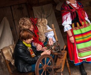 JESIEŃ W POLU I ZAGRODZIE JESIEŃ W POLU I ZAGRODZIE