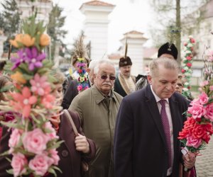 Podsumowanie XX Konkursu na Wykonanie Palmy Wielkanocnej oraz uroczystości Niedzieli Palmowej w Ciechanowcu Podsumowanie XX Konkursu na Wykonanie Palmy Wielkanocnej oraz uroczystości Niedzieli Palmowej w Ciechanowcu