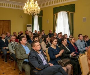 Podsumowanie Konkursu na Najlepiej Zachowany Zabytek Wiejskiego Budownictwa Drewnianego w Województwie Podlaskim w 2015 r. Podsumowanie Konkursu na Najlepiej Zachowany Zabytek Wiejskiego Budownictwa Drewnianego w Województwie Podlaskim w 2015 r.