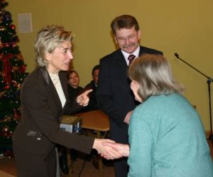 Podsumowanie Konkursu na najlepiej zachowany zabytek wiejskiego budownictwa drewnianego w województwie podlaskim za 2006 r. Podsumowanie Konkursu na najlepiej zachowany zabytek wiejskiego budownictwa drewnianego w województwie podlaskim za 2006 r.