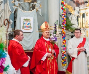 XIX Konkurs na Wykonanie Palmy Wielkanocnej XIX Konkurs na Wykonanie Palmy Wielkanocnej