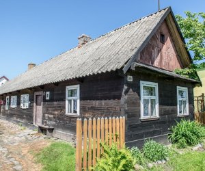 Podsumowanie Konkursu na Najlepiej Zachowany Zabytek Wiejskiego Budownictwa Drewnianego w Województwie Podlaskim w 2013 roku Podsumowanie Konkursu na Najlepiej Zachowany Zabytek Wiejskiego Budownictwa Drewnianego w Województwie Podlaskim w 2013 roku