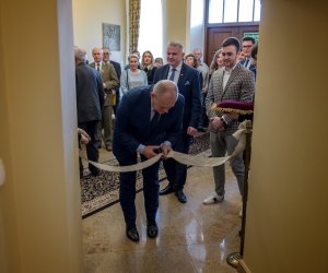 Wernisaż wystawy "Ciechanowiecka Kuźnia Talentów" Wernisaż wystawy "Ciechanowiecka Kuźnia Talentów"