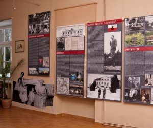 "Zagłada dworów w województwie białostockim po roku 1939" "Zagłada dworów w województwie białostockim po roku 1939"