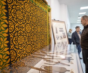 Tkactwo i dywany dwuosnowowe typu brańskiego Tkactwo i dywany dwuosnowowe typu brańskiego